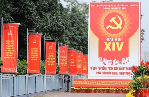 Đảng ta muôn vạn tấm lòng niềm tin