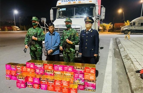 Thách thức mới trong phòng, chống buôn lậu dịp Tết