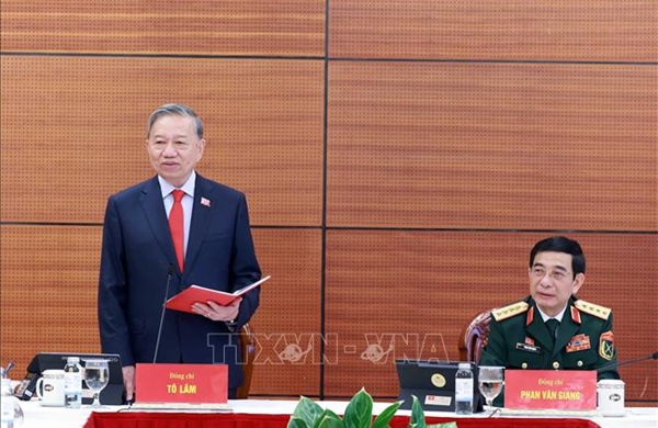 Đại hội XIV của Đảng: Đại biểu thảo luận các văn kiện Đại hội