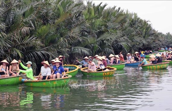 Du lịch Việt Nam 2026: Thích ứng để bứt phá