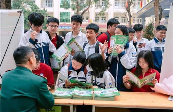 Chọn đúng hướng đi trước 'ngã rẽ' đầu đời