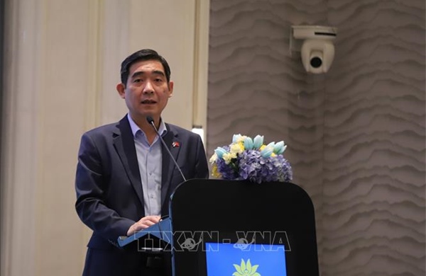 Thúc đẩy du lịch Việt Nam - Thái Lan qua cánh bay Vietnam Airlines