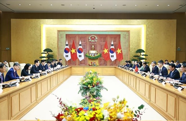 Đưa kim ngạch thương mại song phương Việt - Hàn lên 150 tỷ USD theo hướng cân bằng hơn