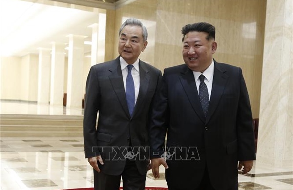 Trung Quốc sẵn sàng tăng cường hợp tác thực chất với Triều Tiên