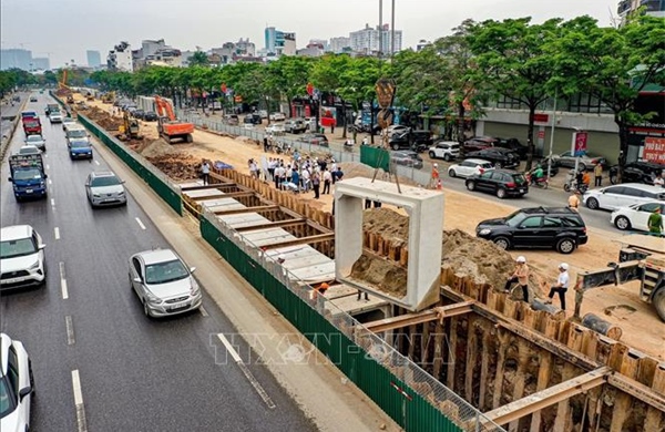 Đẩy nhanh tiến độ 2 dự án khẩn cấp chống ngập, bổ cập nước sông Tô Lịch