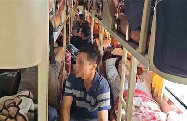 Xử phạt doanh nghiệp vận tải chở quá số người quy định