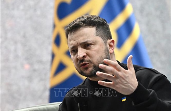 Tổng thống Zelensky tiết lộ sự thay đổi lớn trong việc huấn luyện binh sĩ Ukraine