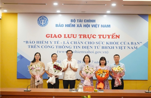 Giải đáp vướng mắc chính sách BHYT, BHXH khi thực hiện mô hình chính quyền 2 cấp