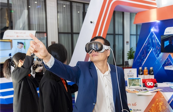 Tìm kiếm cơ hội đầu tư phát triển khoa học công nghệ