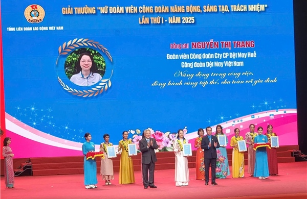 Nữ đoàn viên Công đoàn dệt may năng động, sáng tạo, trách nhiệm