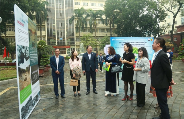 Thay đổi nhận thức hành động ứng phó với biến đổi khí hậu và bảo vệ môi trường