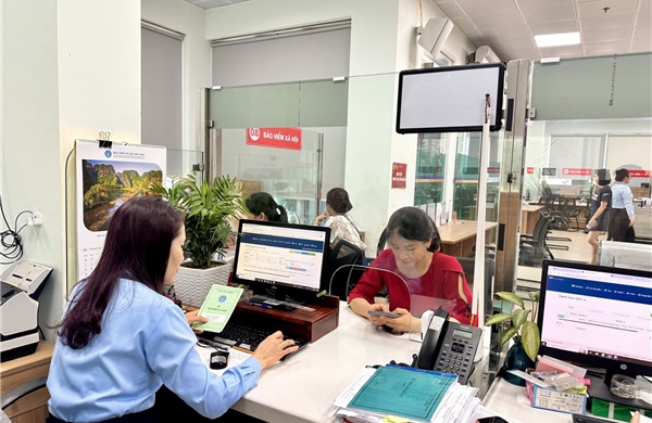 Mới nhận lương hưu, tiếp tục đi làm thêm có phải đóng BHXH?