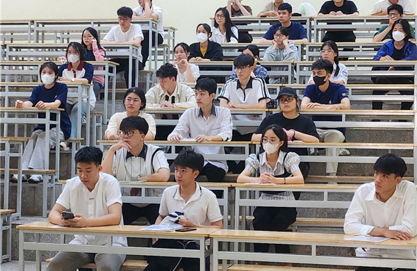 Gần 17.500 thí sinh đăng ký kỳ thi đánh giá năng lực Trường Đại học Sư phạm Hà Nội