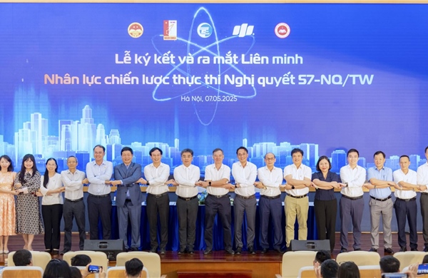 Ra mắt liên minh nhân lực chiến lược thực thi Nghị quyết 57-NQ/TW  