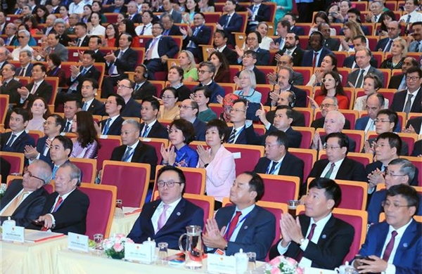 Tiếp tục phát huy lịch sử hào hùng của ngành Ngoại giao Việt Nam