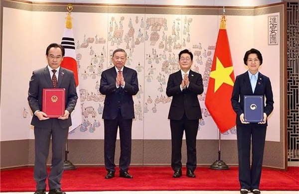 Tăng cường dạy tiếng Hàn trong các trường phổ thông tại Việt Nam 