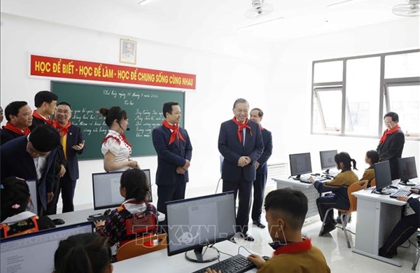 Tiến tới hoàn thiện khung pháp lý cho mô hình trường phổ thông nội trú xã biên giới 