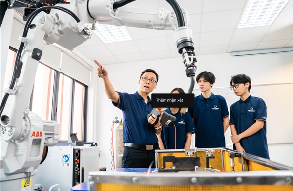 Lần đầu một đại học Việt Nam có giải thưởng đội ngũ lãnh đạo và quản lý xuất sắc 