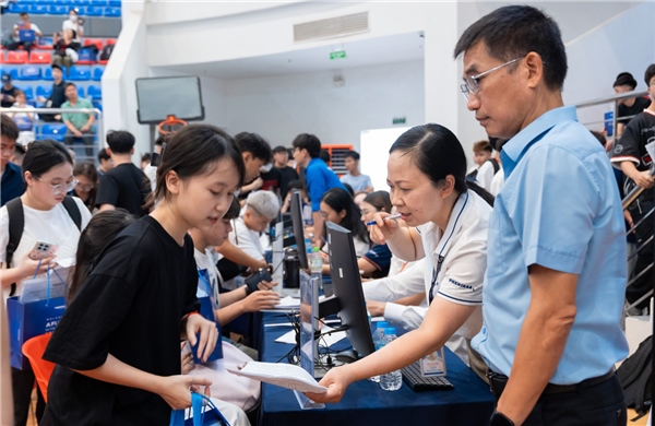 Tuyển sinh đại học 2026: Cơ cấu nguồn nhân lực dịch chuyển về khoa học, công nghệ 