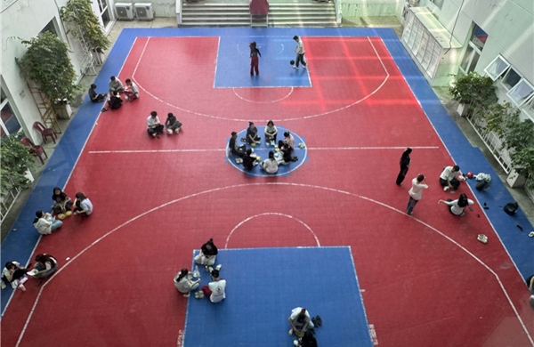 Những mô hình hiệu quả giúp học sinh rời xa điện thoại trong giờ ra chơi
