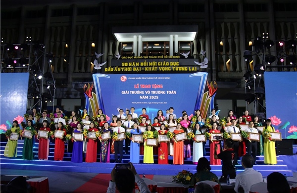 TP Hồ Chí Minh vinh danh 50 nhà giáo tiêu biểu giai đoạn 1975-2025