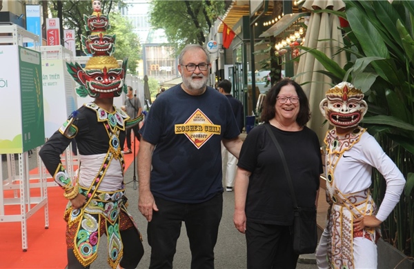 Giữ bản sắc châu thổ từ dòng sông và hạt lúa