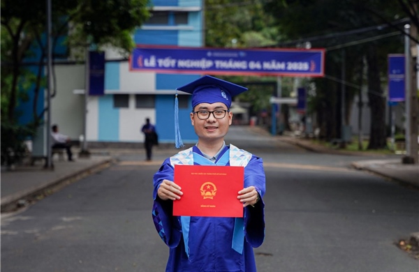 Từ giảng đường &#39;cất cánh&#39;, những sinh viên xuất sắc vững bước vào tương lai