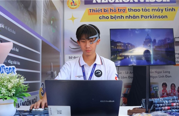 TP Hồ Chí Minh thí điểm giáo dục trí tuệ nhân tạo trong trường phổ thông 