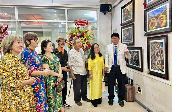 Sắc xuân đất nước qua triển lãm ảnh nghệ thuật