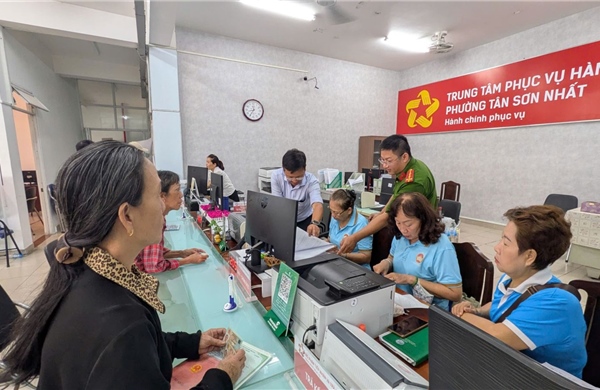TP Hồ Chí Minh thông qua nhiều chính sách an sinh, thu nhập và nhà ở