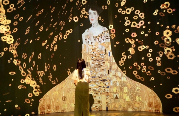 Triển lãm Gustav Klimt - nơi nghệ thuật bừng sáng giác quan