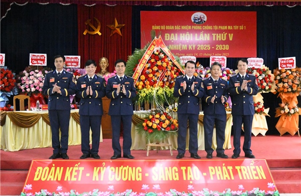 Đấu tranh chống tội phạm phải bảo đảm tuyệt đối an toàn về người và vũ khí trang bị