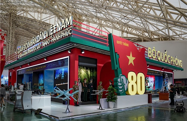 Bộ Quốc phòng mang tới Triển lãm &#39;80 năm hành trình Độc lập - Tự do - Hạnh phúc&#39; không gian hấp dẫn