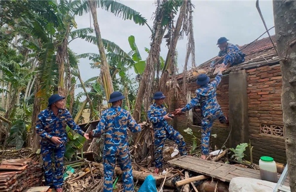Giúp dân khắc phục hậu quả thiên tai là nhiệm vụ chính trị hàng đầu