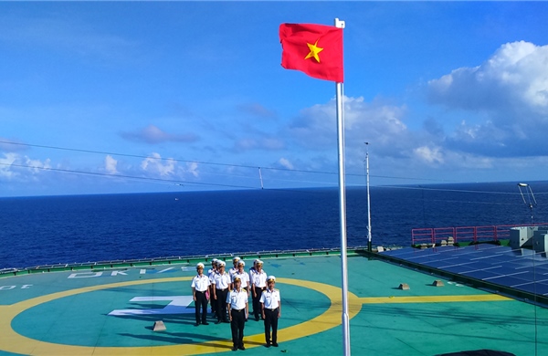 Những ‘cột mốc sống’ canh giữ biển trời Tổ quốc - Bài cuối: Sắt son lời thề giữ biển