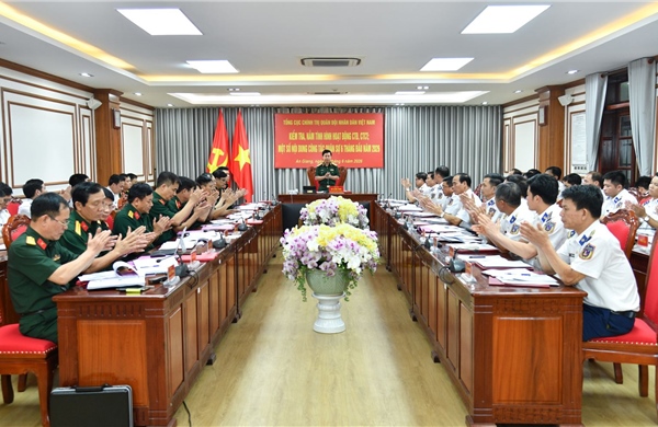 Tổng cục Chính trị kiểm tra công tác Đảng tại Vùng Cảnh sát biển 4