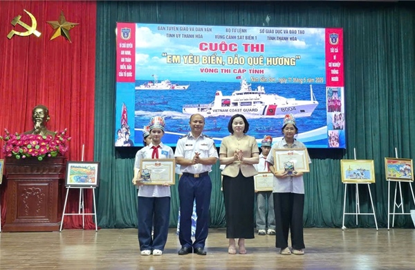 Chung kết Cuộc thi ‘Em yêu biển, đảo quê hương’ tại Thanh Hóa