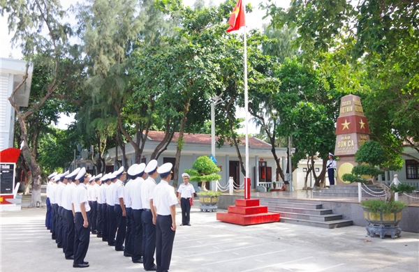 Dấu ấn công tác đảng trên hải trình Tàu hải quân 936