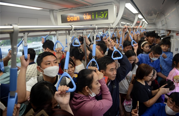 TP Hồ Chí Minh: Miễn phí 100% vé tàu Metro số 1 trong hai ngày cao điểm Tết