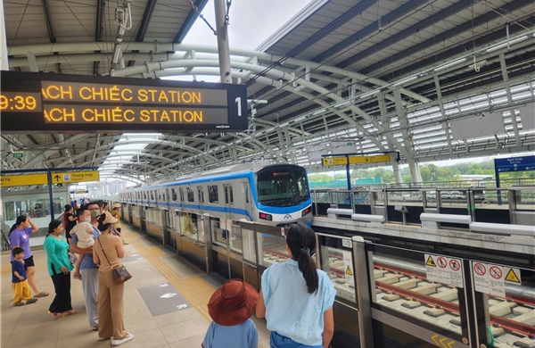 TP Hồ Chí Minh: Tập trung hoàn thiện mạng lưới đường sắt đô thị hàng trăm km