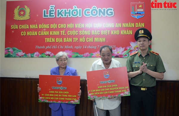 TP Hồ Chí Minh: Xây nhà cho hội viên Hội Cựu Công an nhân dân có hoàn cảnh đặc biệt khó khăn