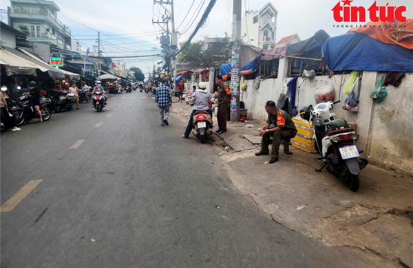 TP Hồ Chí Minh: Mạnh tay xử lý vi phạm lấn chiếm lòng đường, vỉa hè