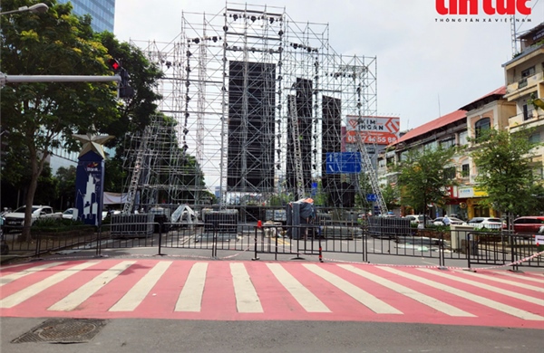 TP Hồ Chí Minh hạn chế lưu giao thông tuyến đường Lê Lợi đến ngày 2/12