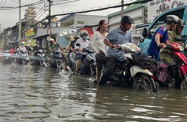 Đề phòng triều cường ở ven biển Bắc Bộ và Đông Nam Bộ