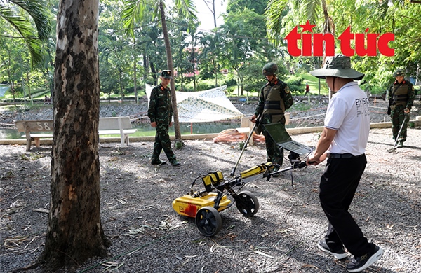 TP Hồ Chí Minh: Siêu âm lòng đất, tìm kiếm hài cốt liệt sĩ tại Công viên Lê Thị Riêng