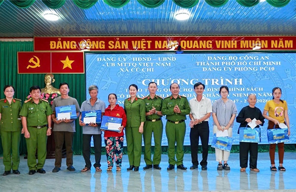 Công an TP Hồ Chí Minh tri ân người có công với cách mạng