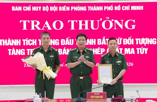 Bộ đội Biên phòng TP Hồ Chí Minh khen thưởng tổ đánh án ma túy