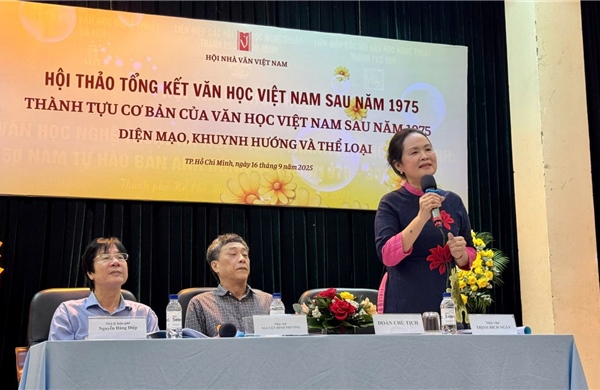 Tìm giải pháp phát triển nền Văn học Việt Nam trong giai đoạn mới
