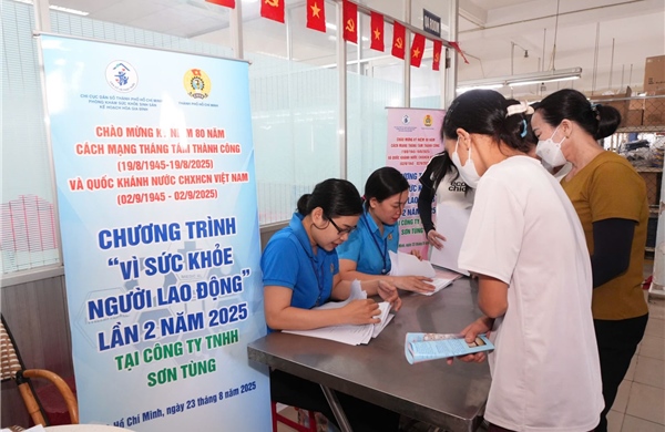 Lan tỏa chương trình chăm sóc sức khỏe miễn phí cho người lao động TP Hồ Chí Minh