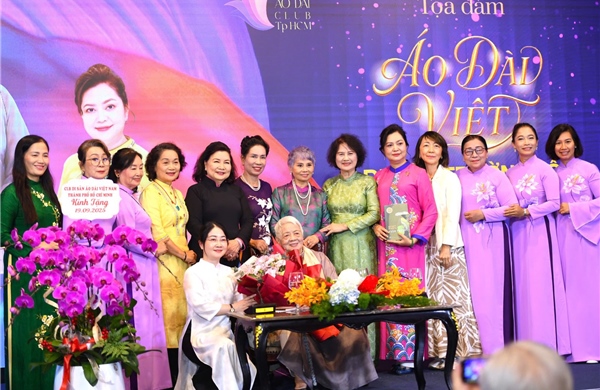 Tìm giải pháp lan tỏa áo dài Việt Nam trong đời sống hiện đại